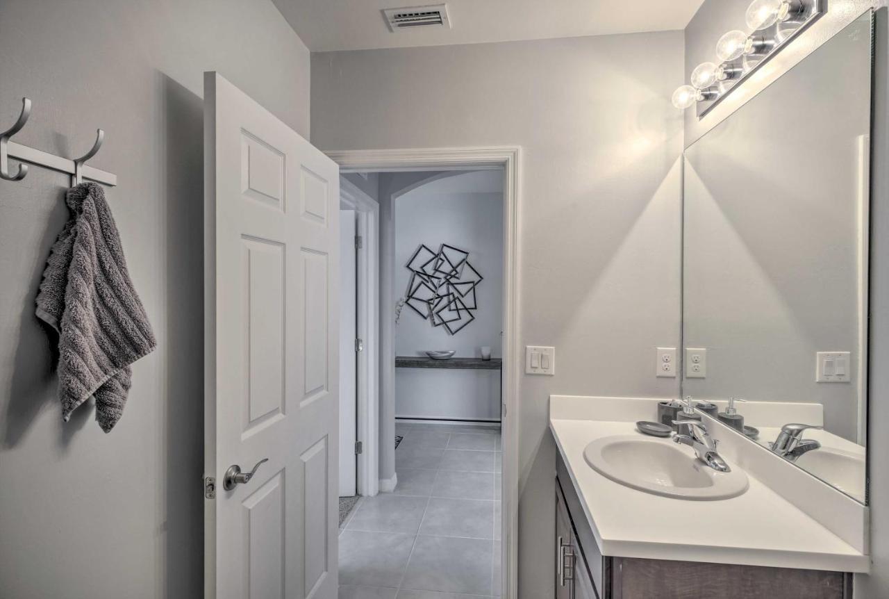 Modern Home With Heated Pool, 3 Mi To Beach Cape Coral Exteriér fotografie
